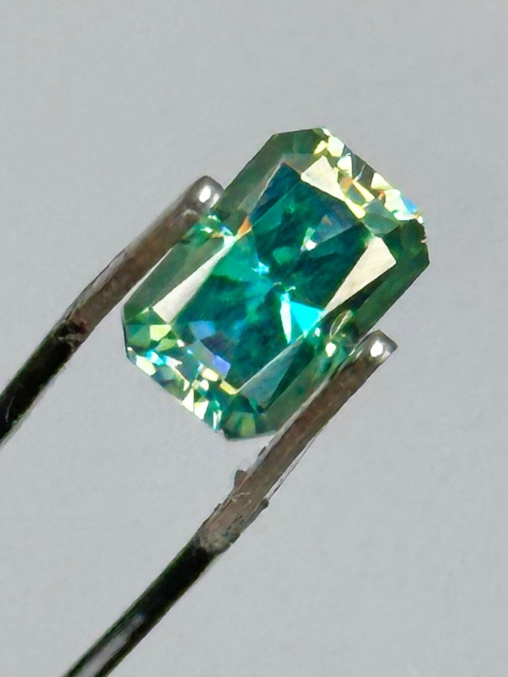 Large SeaGreen Diamond - Picture 9 of 15